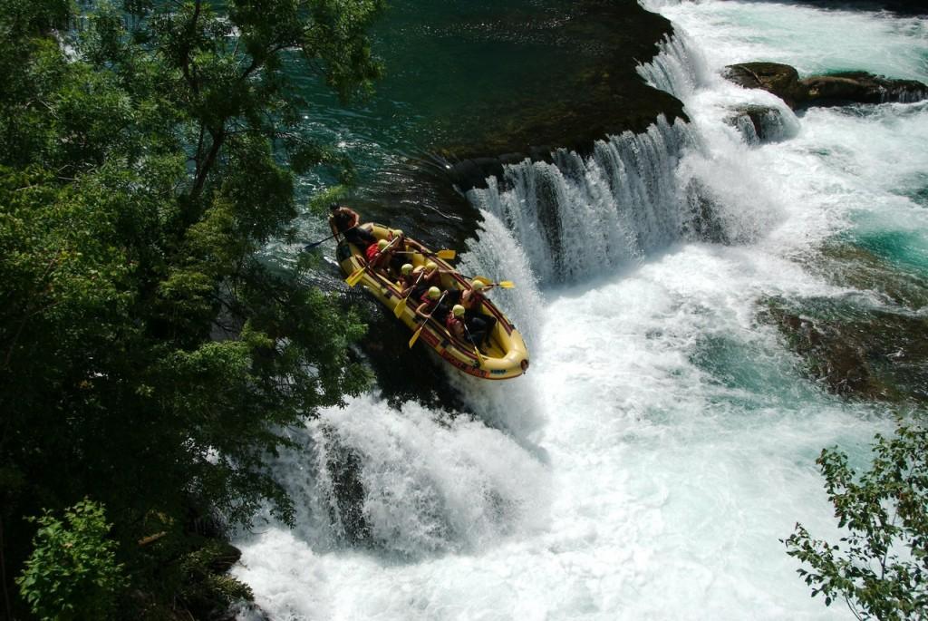 Bosnia and Herzegovina, Rafting on the Una River, Strbacki Buk waterfall.